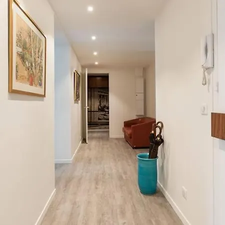 Cavalier Des Lions 2bed 2 And Half Baths דירה